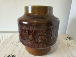 Gránit Zahajszky László nagyméretű padlóváza 33x31cm.