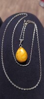 Ezüst nyaklánc mézborostyán medállal 8 gr 59 cm!