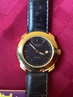 BULOVA BENNETON mechanikus karóra működik.