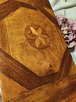 Intarziás ládika - antik jelleggel