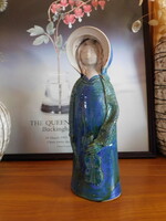 Nagy méretű kerámia figura - lány hegedűvel - 32 cm
