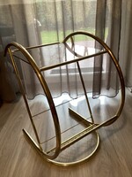 Sárgaréz, újságtartós lerakó asztal füstszínű üveglappal