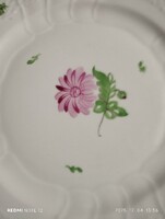 Herendi tertia asztal Közép