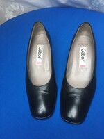 Osztrák Gabor fekete kényelmes 5-ös bőr cipő