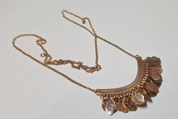 Arany színű  nyaklánc , nyakék