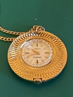 Chaika arany színű bizsu óra,medálóra.Nyakláncon függő. Vadonatúj.Eredeti dobozában.