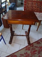 Ó német varró asztal