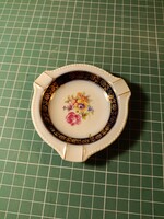 Német virágmintás porcelán hamutál