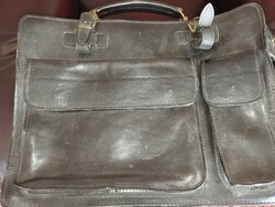 Black Leather Briefcase in Excellent Condition