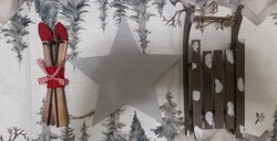 Fakarácsonyfadíszek, karácsonyi dekorációk, (csillag, szánkó, sítalp) skandináv stílusban