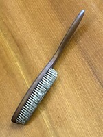 MORZSASZEDŐ KEFE FA NYÉLLEL 22.7 CM