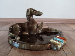 Komlós Art Deco kerámia asztaldísz agár kutyával