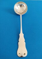 Ezüst merőkanál hegedű fazon