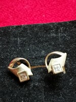 Arany fülbevaló hegyikristály berakással