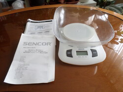 SENCOR digitális mérleg, szinte új állapotban (kétszer volt használva) saját dobozában