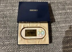 Seiko utazóóra. Eredeti dobozával
