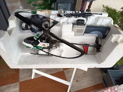 RC helikopter a 1990-es évekből.