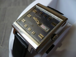 Pilatus egy extrém ritka, működő svájci mechanikus óra az 1960-as évekből