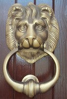 Oroszlános kopogtató