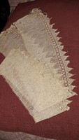 Antik kézzel vert csipke – finom pamut/len csipkeszegély (restaurálásra, gyűjtőknek)”