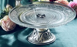 Ezüst talpas kínáló