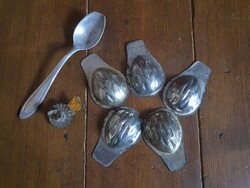 Antik sütiforma gyertyacsipesz és kiskanál csomag egyben