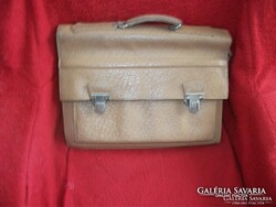 ANTIK VILÁGOS DRAPP TÖBB FIÓKOS,  KAPCSOS  AKTATÁSKA, SZÉP ÁLLAPOTBAN