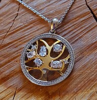 Ezüst nyaklánc aranyozott életfa medállal, cirkónia kövekkel