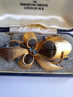 Régi aranyozott bross,kék kövekkel