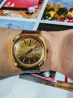 Dugena Monza Quartz óra eladó!Rendben működik!37 mm.kn.