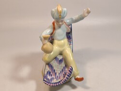 Hollóházi Aladin a repülőszönyegen