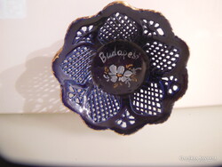 PORCELÁN - TÁNYÉR - BUDAPEST FELIRAT - 5 cm - ARANYOZOTT  - HIBÁTLAN