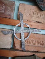 Kovácsoltvas Kézműves Napkereszt Nap kereszt vas Kapu kerítés kemence dísz hagyományőrző