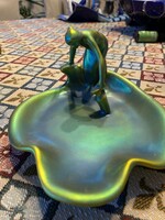 Zsolnay vízmerítő nő