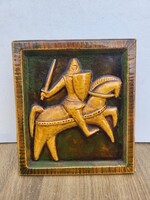 Ritka Kályhacsempe / Falidísz - Keresztes Vitéz Lovon (kb. 1970-es évek)