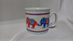 Zsolnay porcelán teás-kakaós bögre elefánt mintával