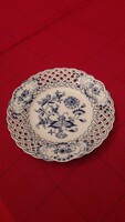 Meisseni porcelán kistányér, kardos jelzéssel,15 cm