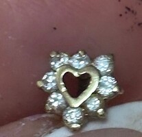 Fél pár 14k arany, szíves köves stekkeres fülbevaló