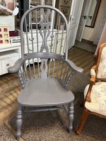 Tömör fa karfás szék eladó 38000 ft bp.17 kerben