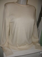 Merino wool finom kötött pulcsi