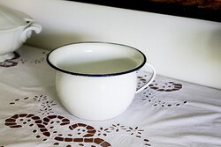 Bonyhádi, zománcozott, 20 cm-es bili.