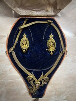 Antik arany nyakék+fülbevaló filigrán díszítéssel