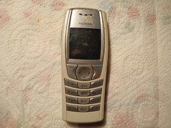 Hibás Nokia 6610 retró telefon eladó