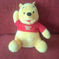 Disney plüss Mici Mackó énekel