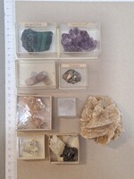 Kristály gyűjtemény egyben, ametiszt, malachit, pirit, kvarc, aragonit, antimonit, opál, sivatagi