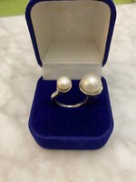 Extravagáns, egyedi, tömör ezüst gyűrű gyöngyökkel