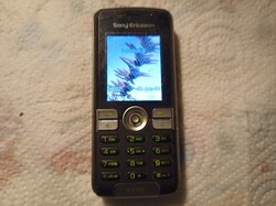 Sony ericsson k510 retró telefon eladó