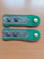 MN HATÁRŐR ALEZREDES RENDFOKOZAT VÁLLAP GYAKORLÓ BARNA CSILLAGGAL