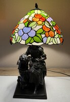 Nagyméretű asztali figurális lámpa Tiffany üvegburával