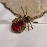 Antik üveg aranyozott bross 1,7 cm